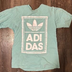 Adidas T-Shirt